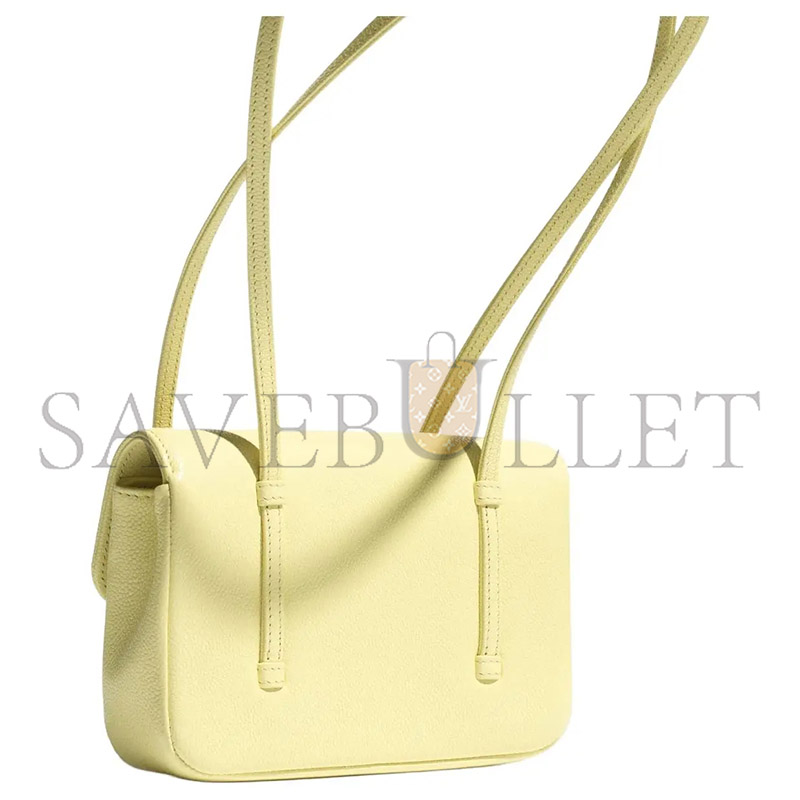 CHANEL MINI CLUTCH WITH LEATHER STRAP AP5068  (17*11.5*5cm)